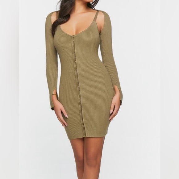 Sweater dress with shawl - Picture 3 of 3